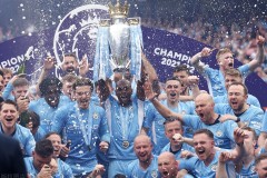 西汉姆联换帅传闻：努诺教练与曼联关系引关注