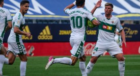 巴塞罗那引援新动向：哈兰德点球耀眼，吉克雷斯加盟展现全面型球员实力